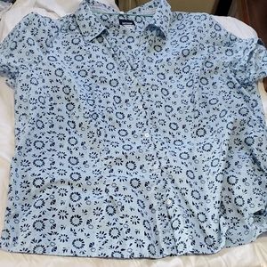 Button up v neck short sleeve shirt